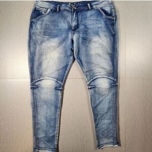 NWOT P|us Size 20 CITY CHIC Women's Stretch High Rise Skinny Leg Jeans